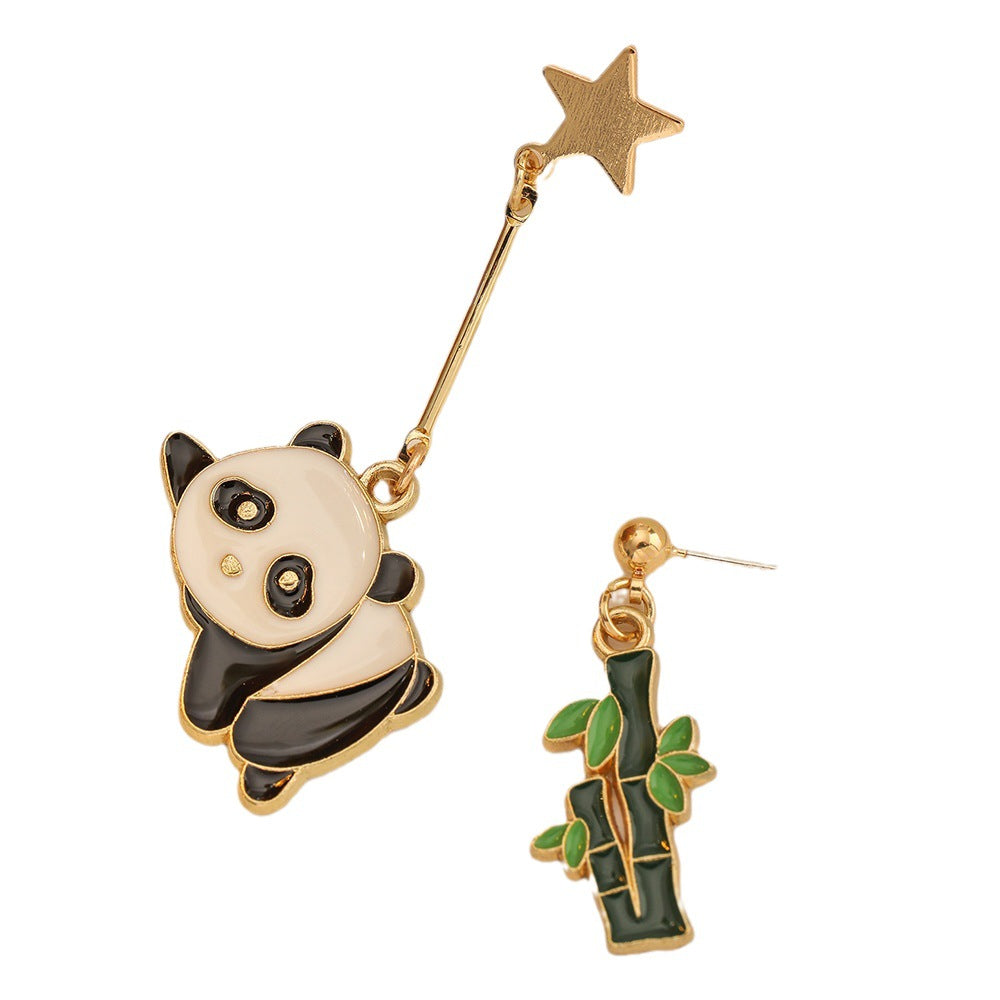 Panda earrings: Fashionable cute earrings