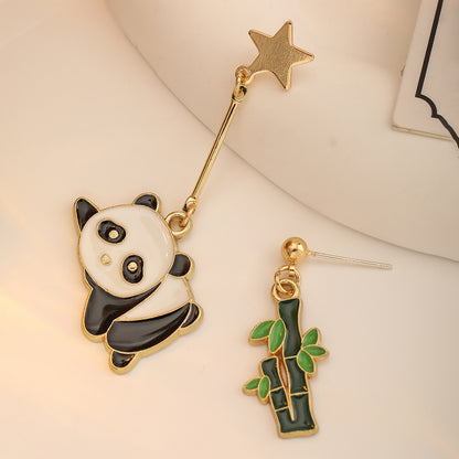 Panda earrings: Fashionable cute earrings