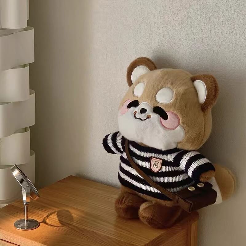 Peluche panda roux, panda roux potelé avec costume et sac, en 5 styles